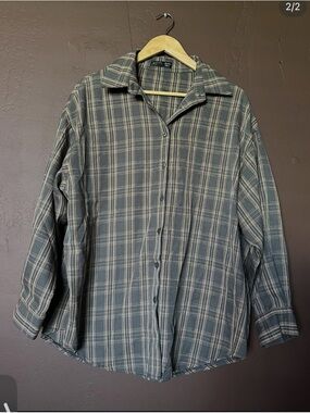 Button-Up Plaid Shirt in Tan and Cream